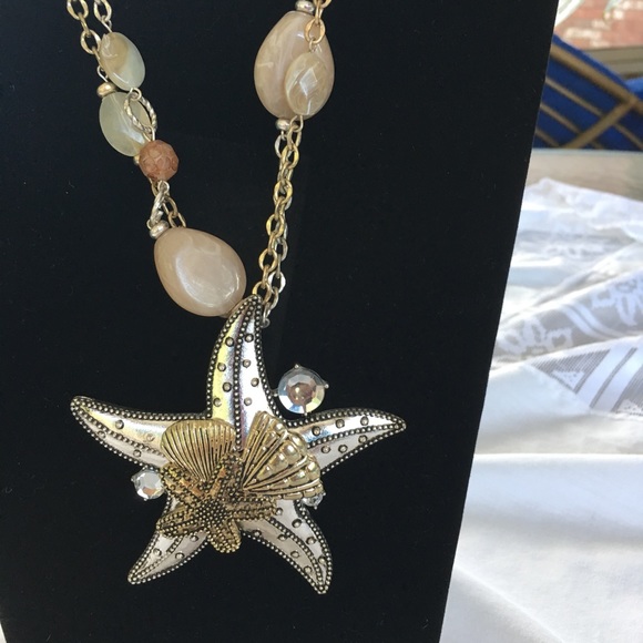 Accessories - Starfish necklace